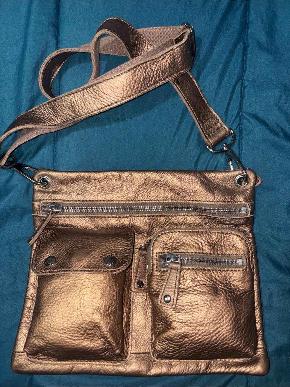 Compact Fossil Ciuurossbody Metallic Bronze Crossbody Bag